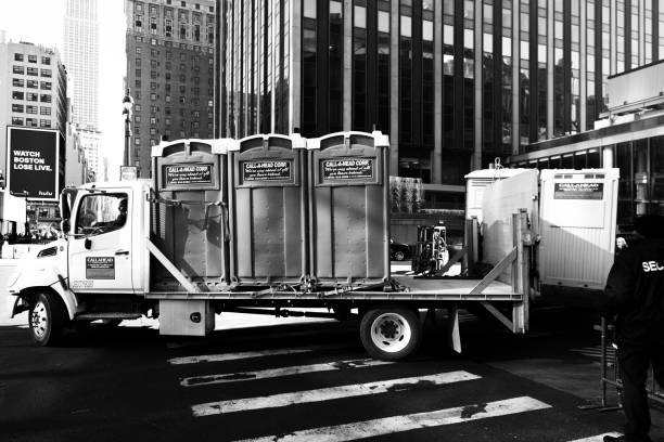 Best Portable toilet rental cost  in Melville, NY